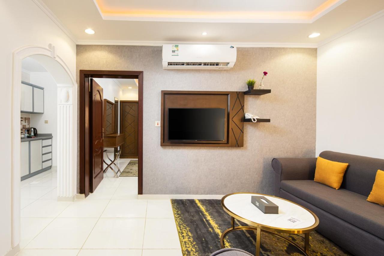 Mirada Purple - Al Waha Hotel Jeddah Exterior photo